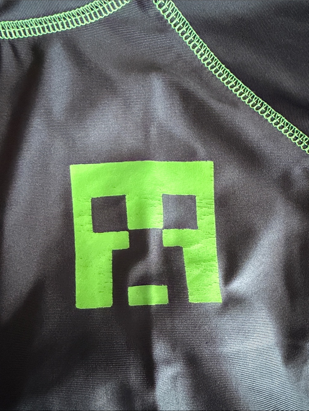 💚 Minecraft Rash Guard Swim Set 💚 - Picture 2 of 6